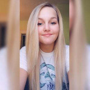 Meet your Posher, Bobbie jo